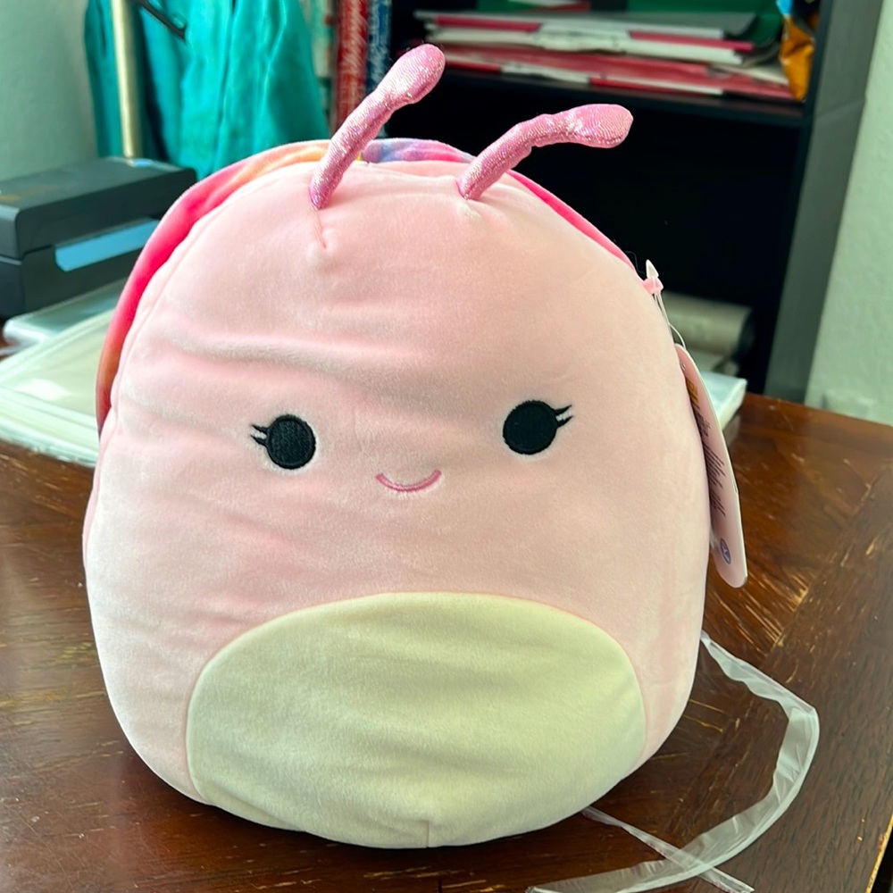 Silvina the Rainbow Snail 10” Squishmallows